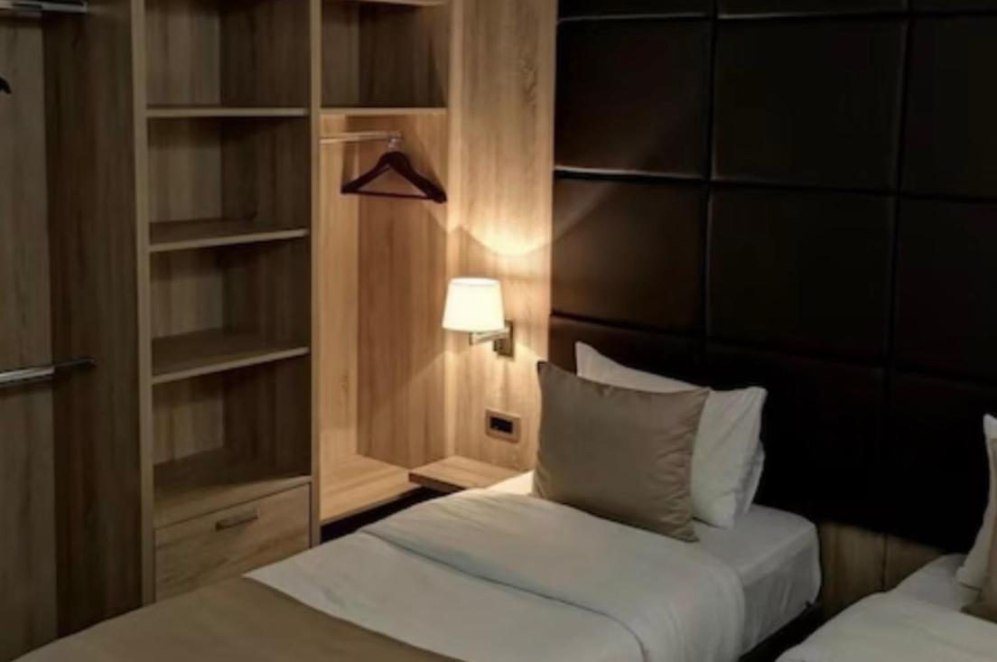 Hotel Garni Ideal Podgorica Extérieur photo