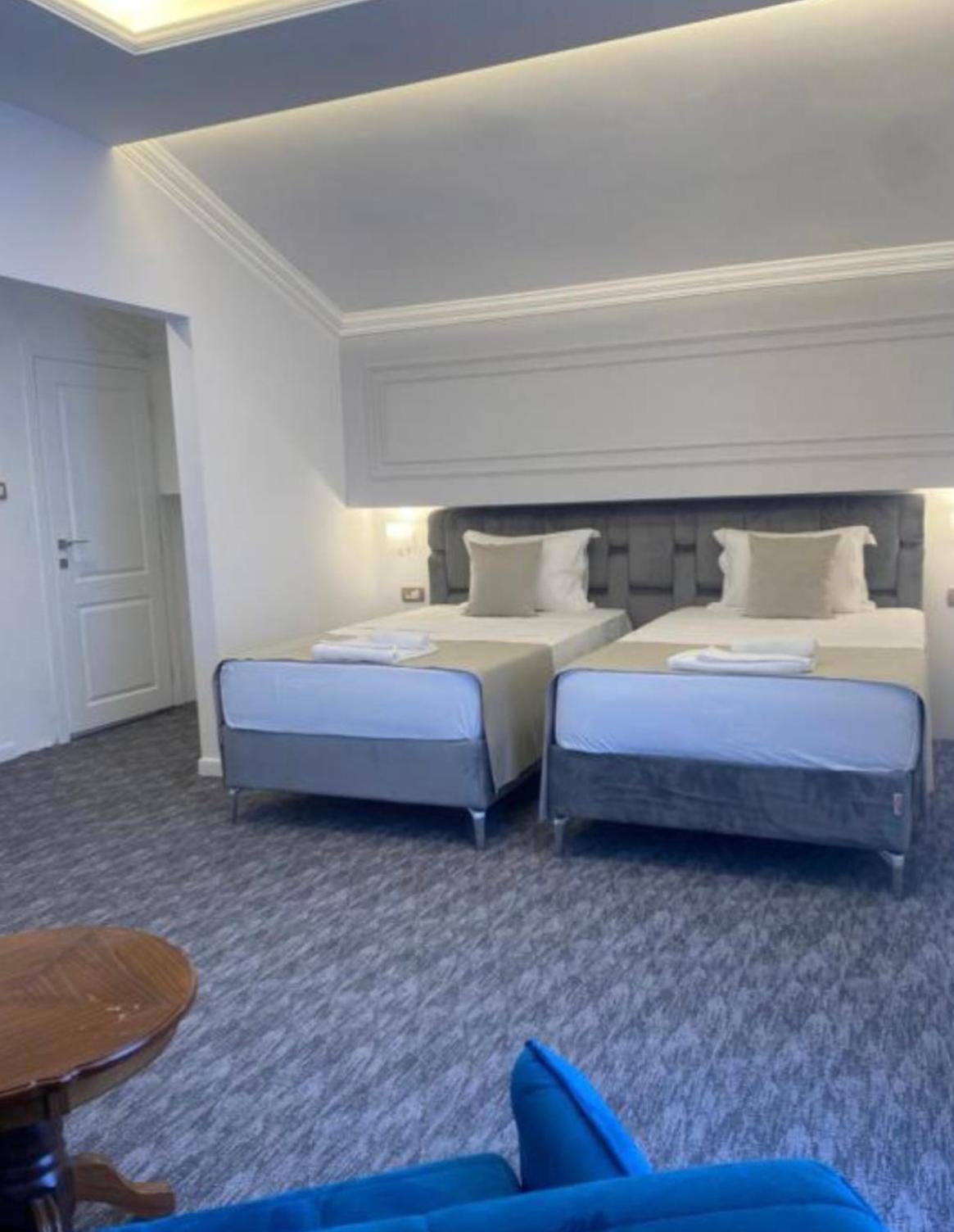 Hotel Garni Ideal Podgorica Extérieur photo