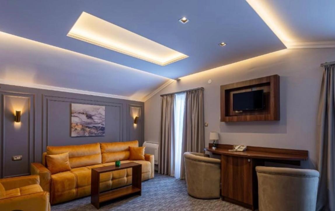 Hotel Garni Ideal Podgorica Extérieur photo