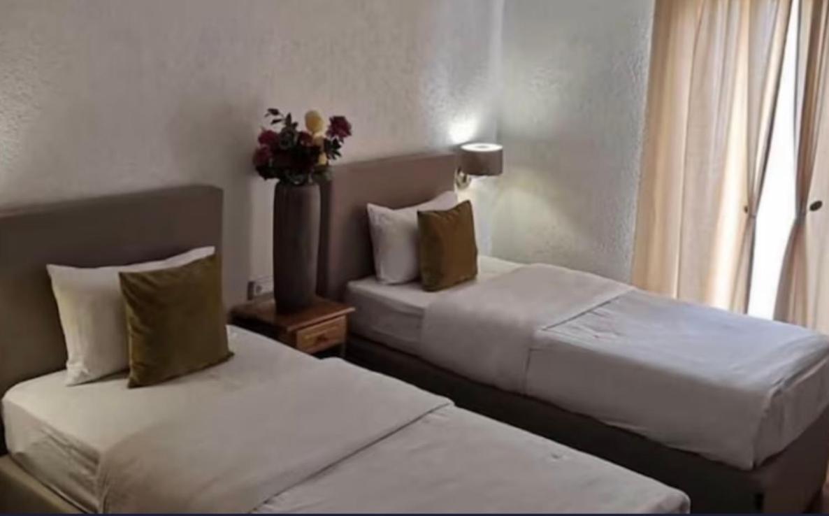 Hotel Garni Ideal Podgorica Extérieur photo